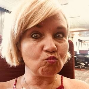 Meet your Posher, Kimberly